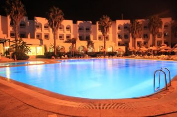 HotelMENARA